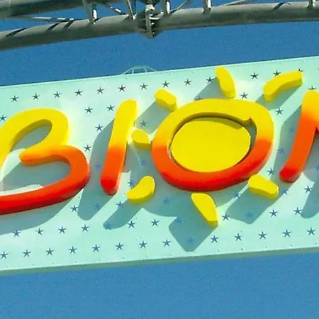 公寓 Located A Few Meters From The Center And The Sea - Place Included *